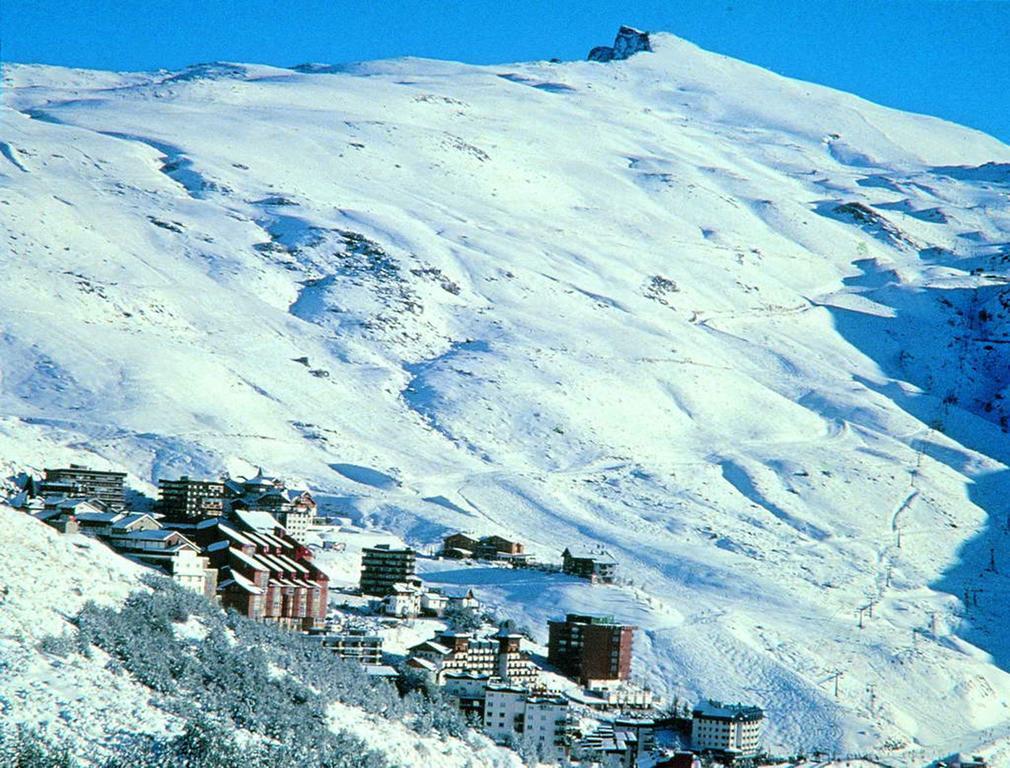Villa Residencial Veleta Asn Sierra Nevada Exterior foto